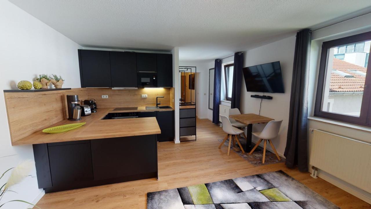 Sweethome - Zentral - Kueche & Parkplatz, Wifi Halle  Εξωτερικό φωτογραφία