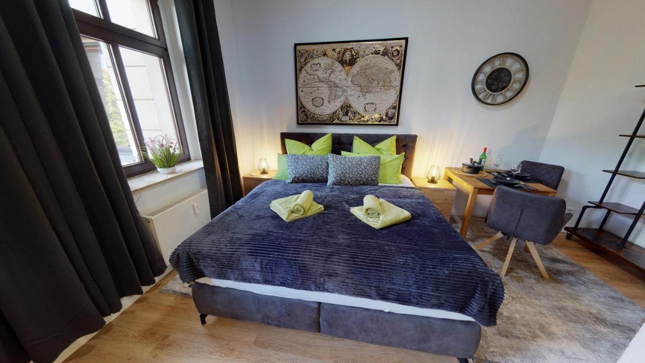 Sweethome - Zentral - Kueche & Parkplatz, Wifi Halle  Εξωτερικό φωτογραφία