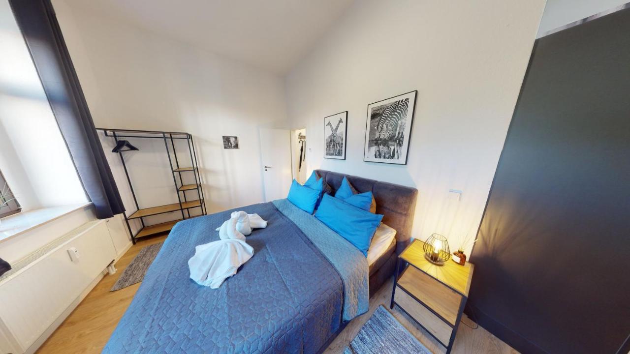 Sweethome - Zentral - Kueche & Parkplatz, Wifi Halle  Εξωτερικό φωτογραφία
