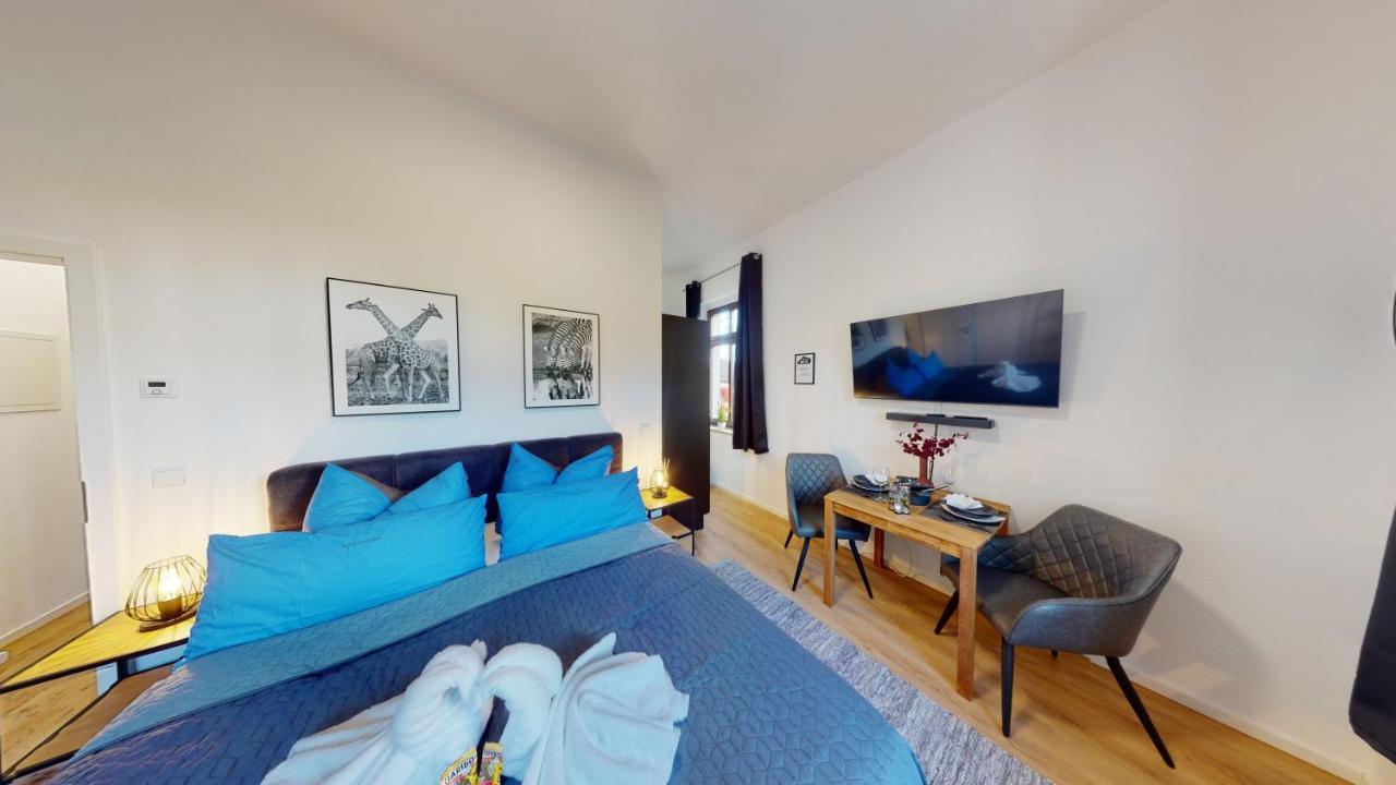 Sweethome - Zentral - Kueche & Parkplatz, Wifi Halle  Εξωτερικό φωτογραφία
