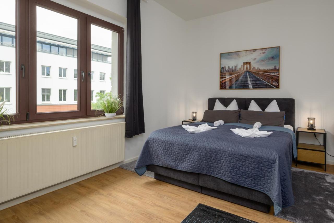 Sweethome - Zentral - Kueche & Parkplatz, Wifi Halle  Εξωτερικό φωτογραφία